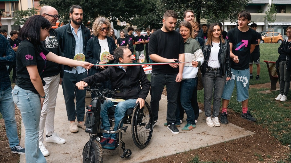 Udine, nuovo tavolo da ping pong al parco Martiri delle Foibe firmato dagli studenti - 