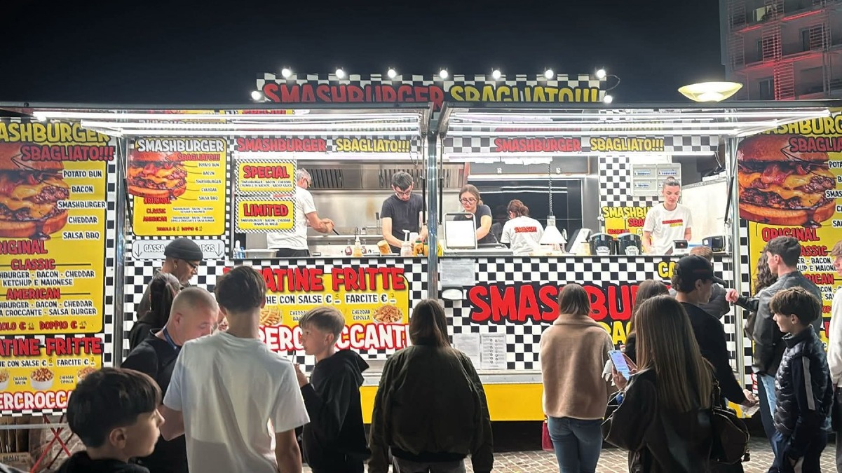 Rovereto, street food in centro dal 18 al 21 giugno 2026: cosa si trova e gli orari degli stand - 