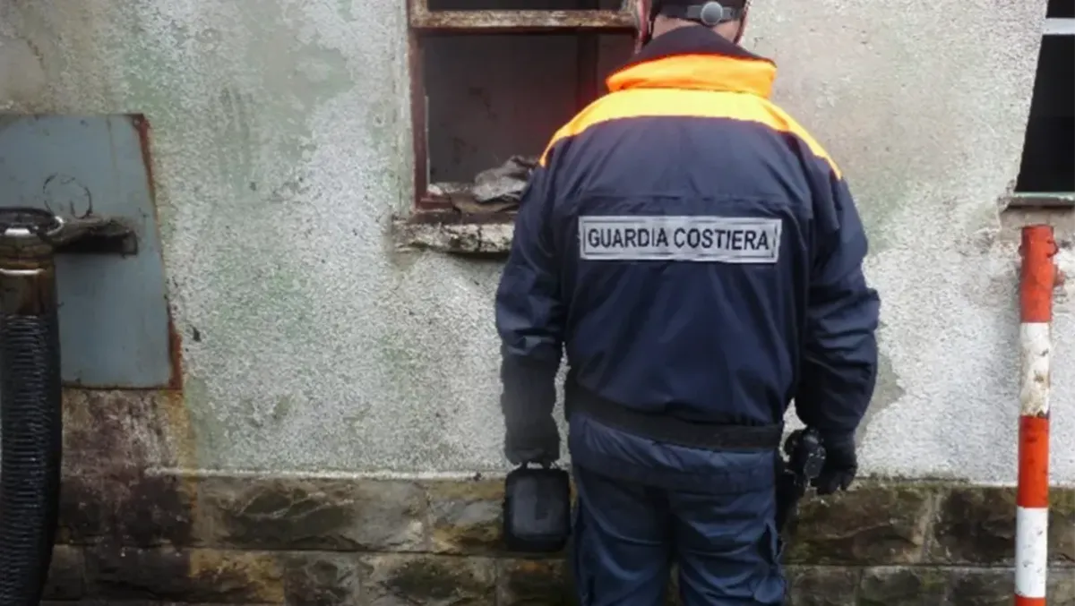 Trieste, oltre 99mila euro di sanzioni nei controlli ambientali della Guardia Costiera - 