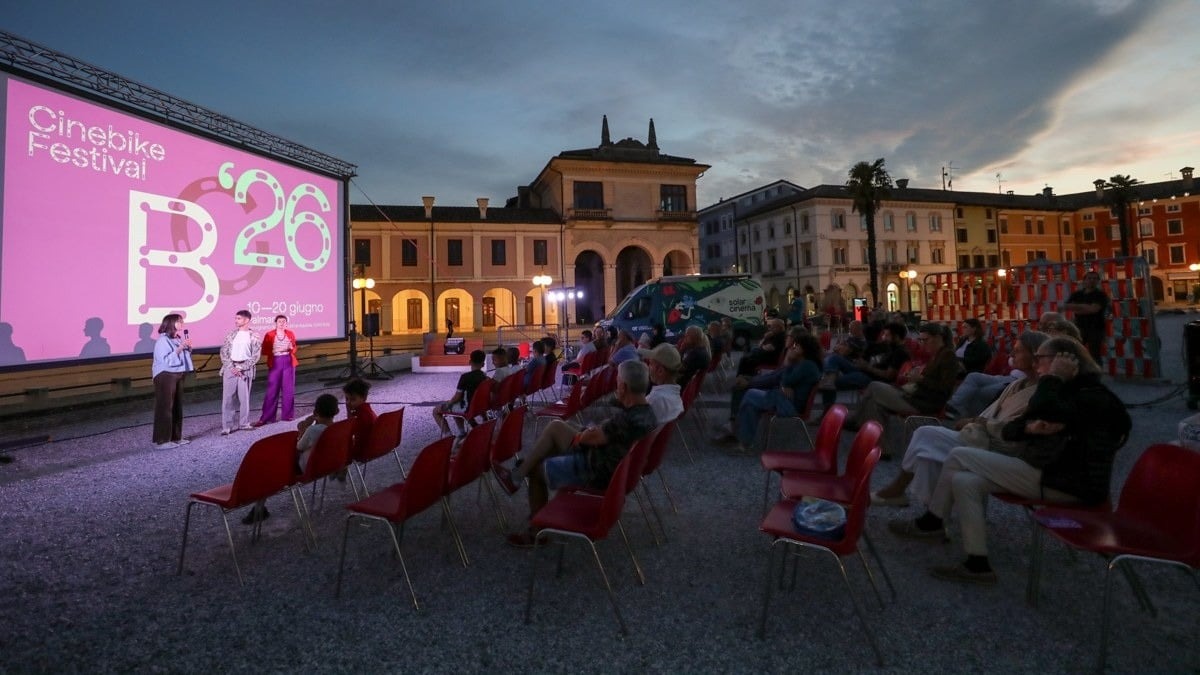 Palmanova saluta Cinebike con una giornata per famiglie: laboratorio di cinema e spettacolo in piazza - 