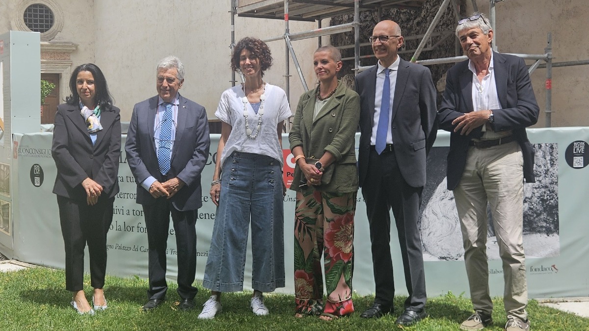 Trento, parte il restauro della Fontana dei Leoni: lavori fino a novembre 2026 - 