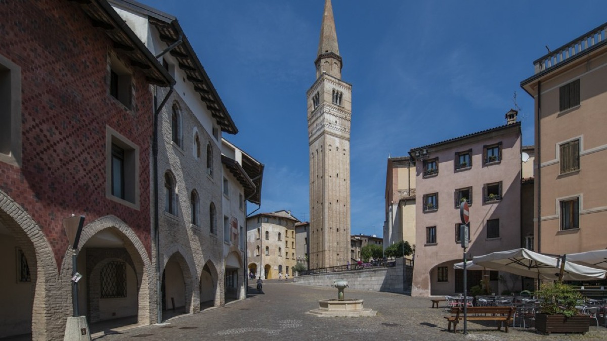 Visite gratis a Pordenone da giugno a settembre: 4 tour in città e 6 al campanile - 