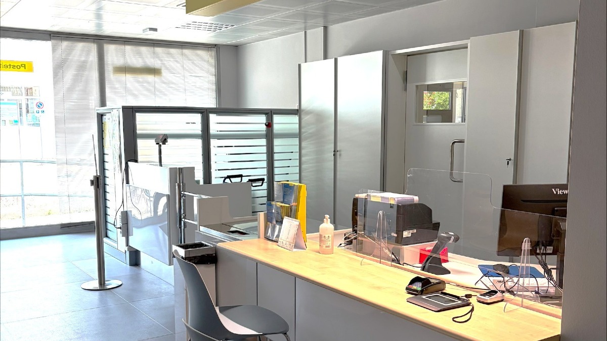 Riapre l’ufficio postale di Claut: allo sportello anche richieste e rinnovi passaporto - 