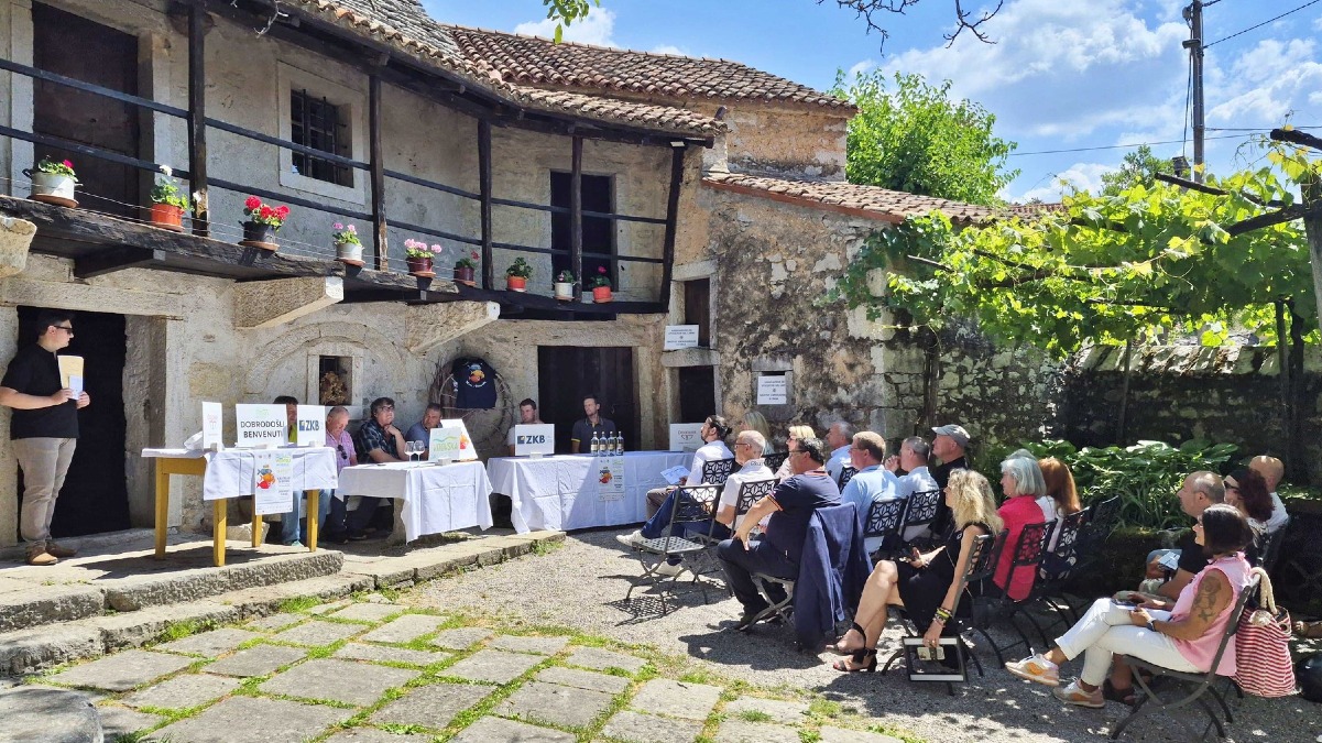 Mare e Vitovska compie 20 anni: al Castello di Duino 35 cantine e 50 vini - 