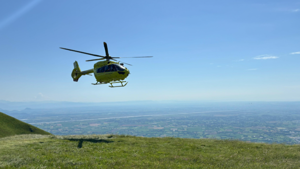 Uomo allergico punto da un insetto durante la gara Aviano–Piancavallo: interviene l’elisoccorso - 