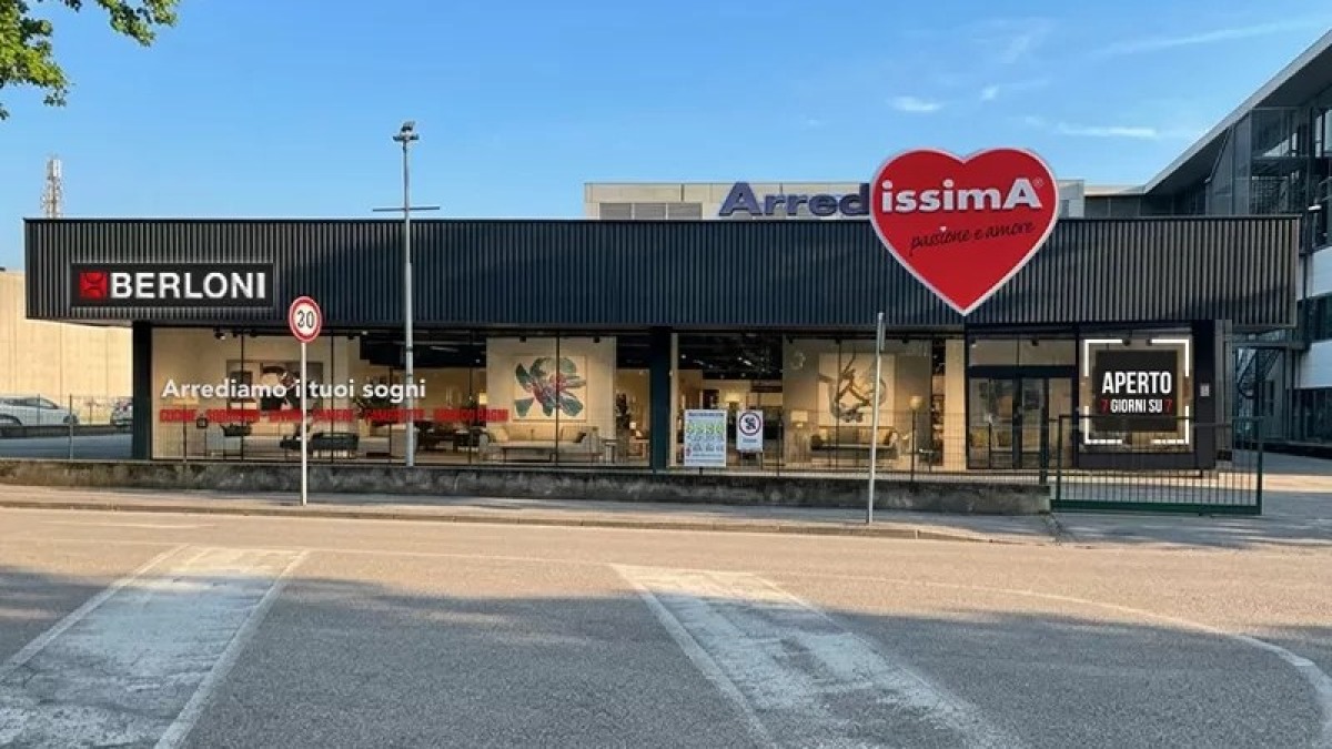 ArredissimA apre ad Altavilla Vicentina il primo showroom nel Vicentino da 1400 mq - 