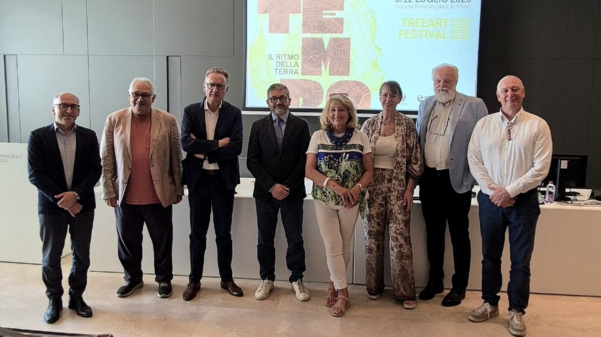 Buttrio, TreeArt Festival dal 9 al 12 luglio 2026: Celiberti, Greison e spettacoli nel parco - 