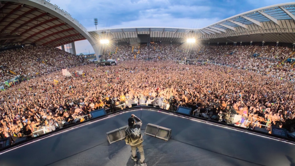 Vasco Rossi a Udine, dopo la prima notte oggi si replica: trasporti, ordinanza e scaletta - 