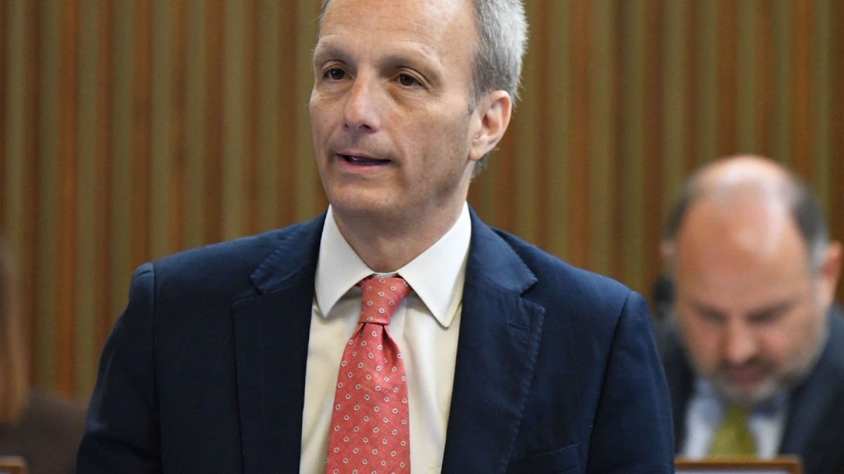 Fvg, scontro sulla riforma delle Province: Russo rilancia il modello delle città metropolitane - 