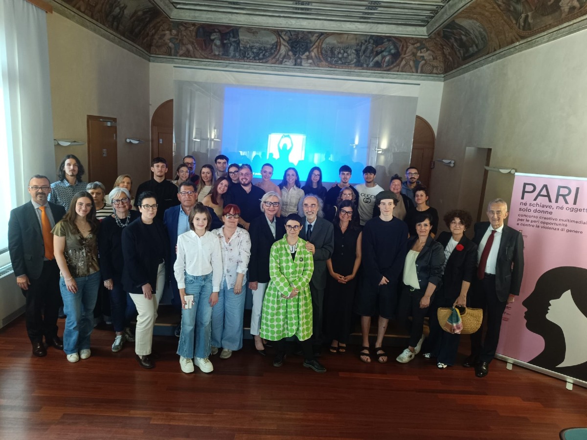 Pordenone, premiati i vincitori del concorso “Pari, né schiave né oggetti: solo donne”