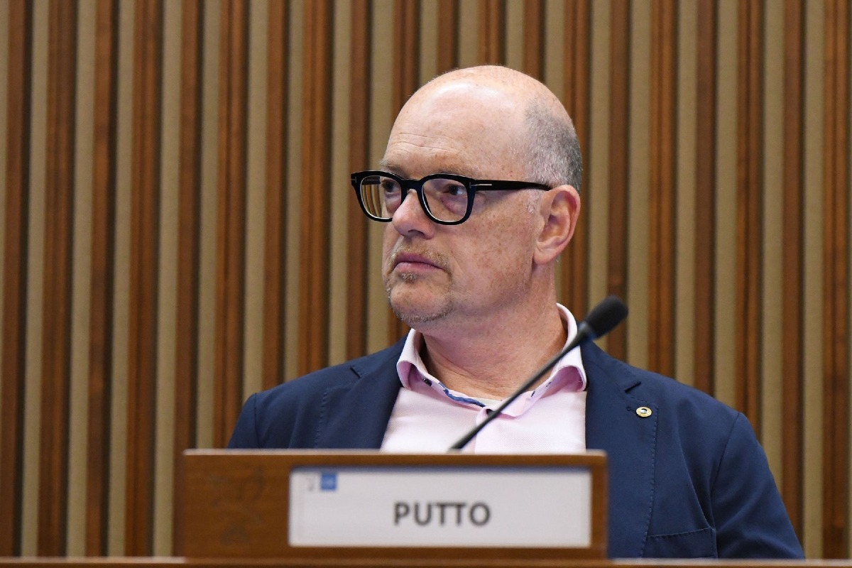 Friuli Venezia Giulia, in Commissione il ddl che riporta le Province dal 2027