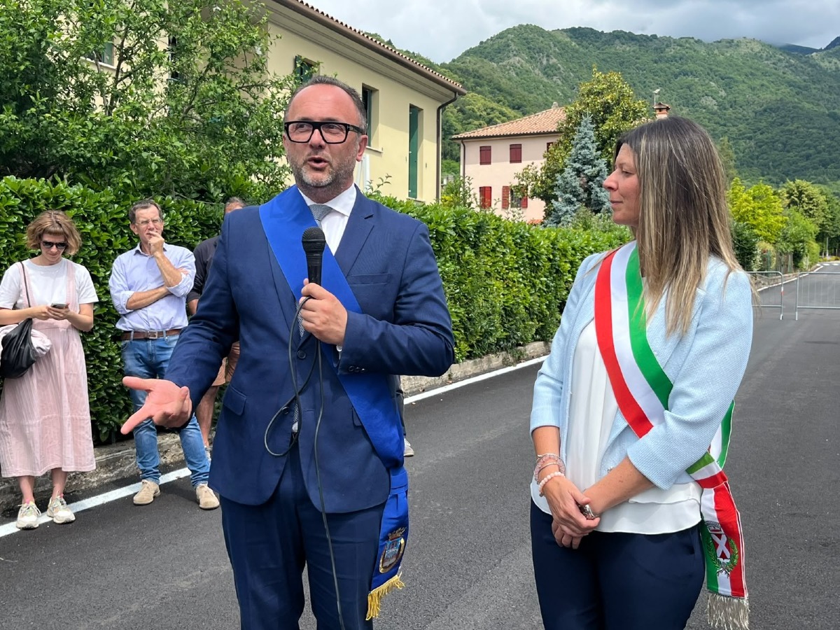 Cison di Valmarino, aperta la nuova rotatoria sulla SP4 tra centro, zona produttiva e