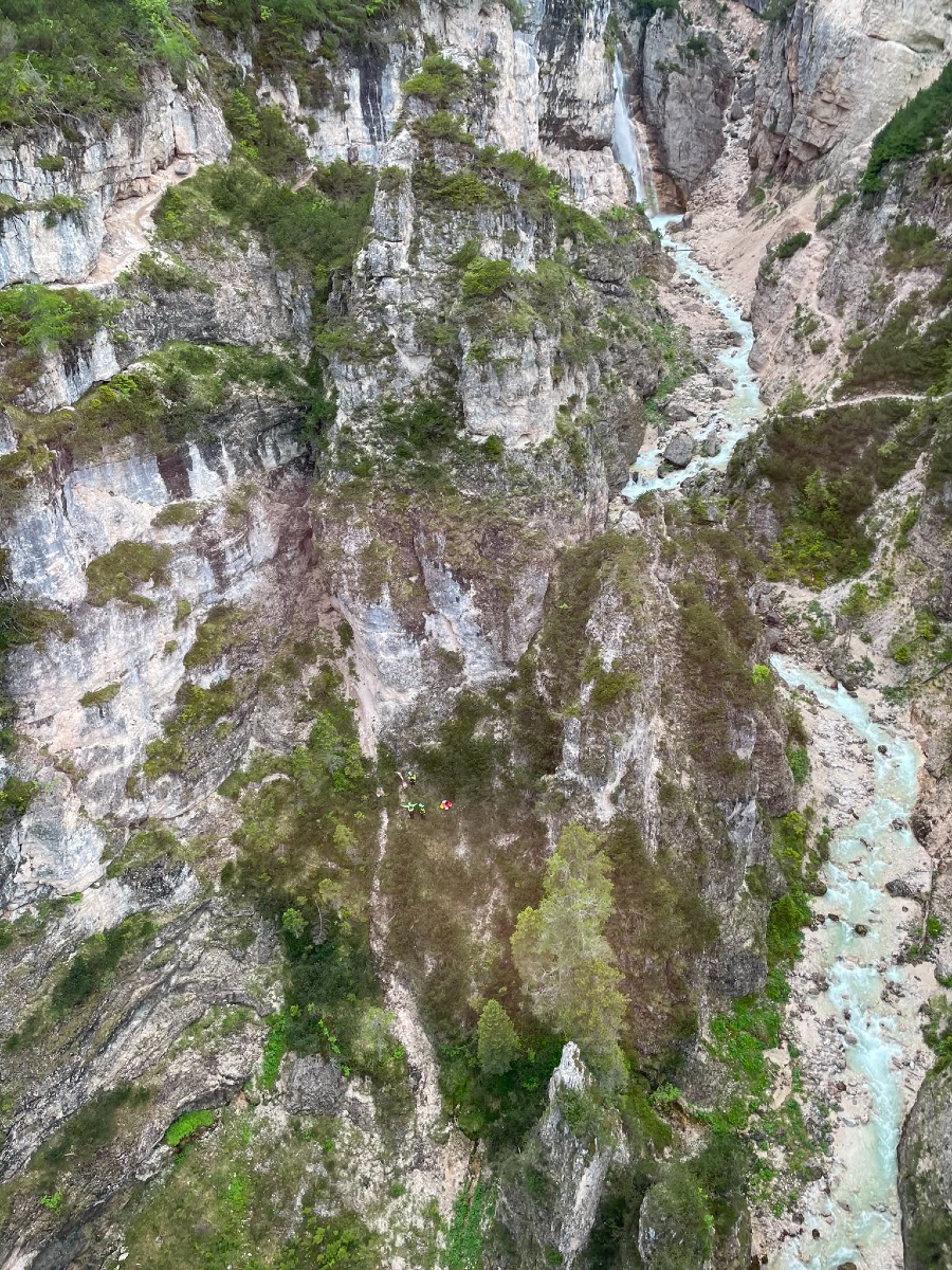 un'immagine del luogo del recupero alle Cascate di Fanes