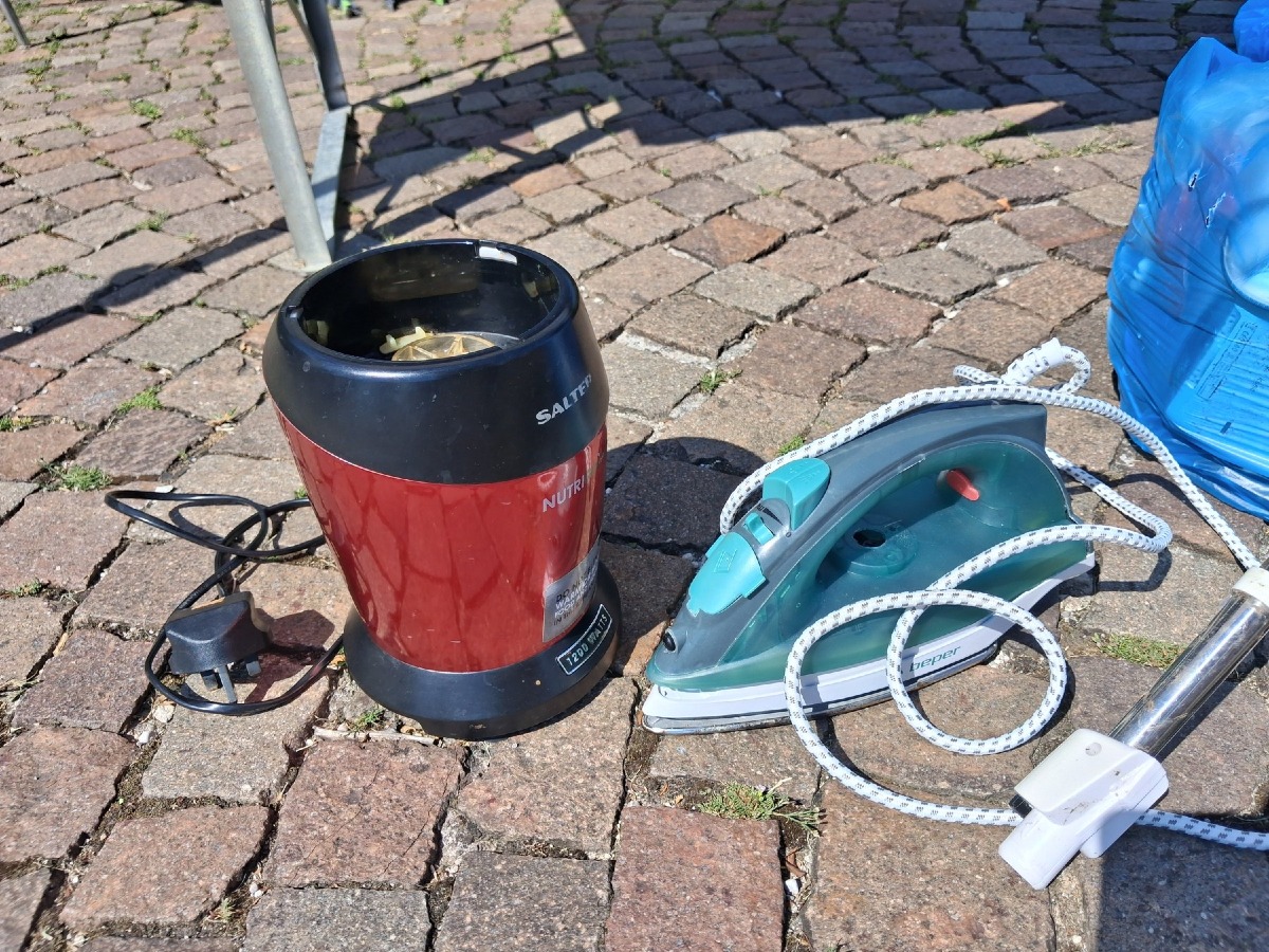 Pordenone, 37 chili di Raee raccolti alla Festa sul Nonsel e pulizia in centro