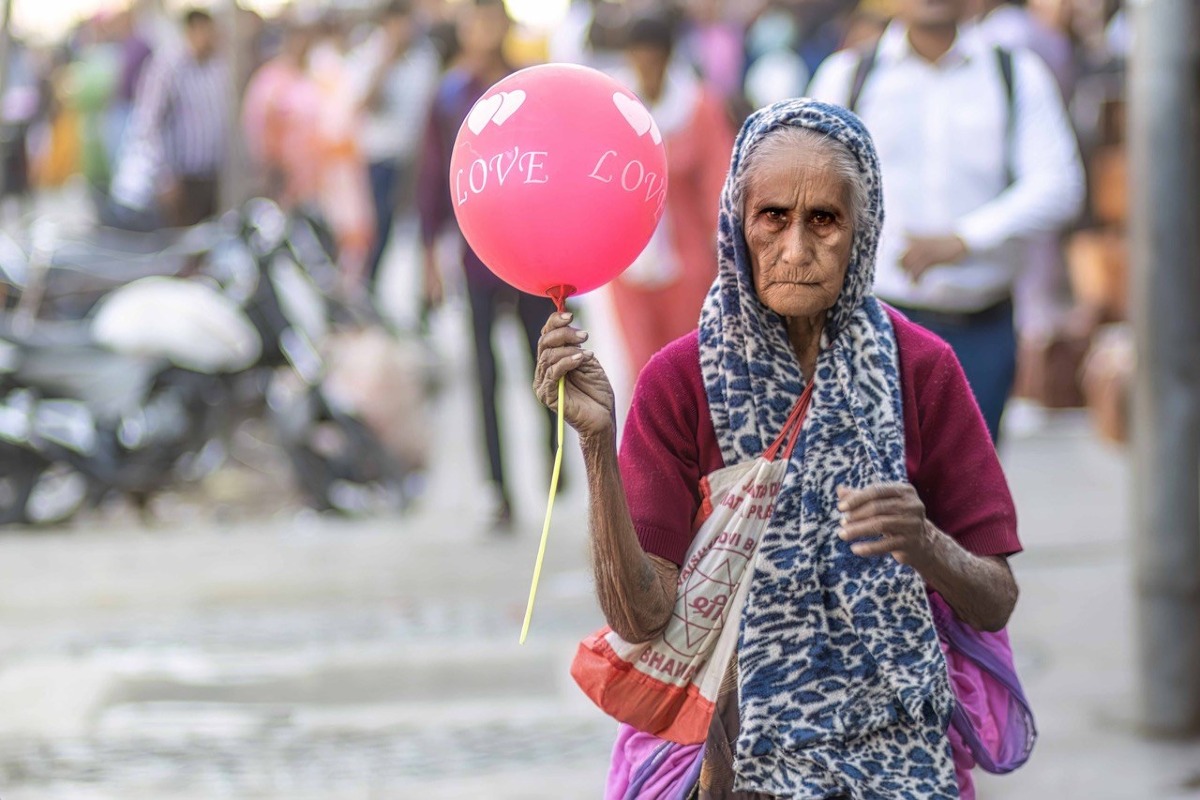 Pordenone, l’India di Patrizio Maniero arriva a Palazzo Gregoris: anteprima il 18 giugno