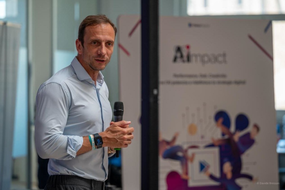 Fedriga a Trieste: regole sull’AI senza frenare innovazione e lavoro