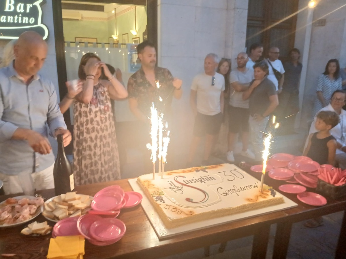 30 ANNI BAR IL STUSIGHIN LATISANA 