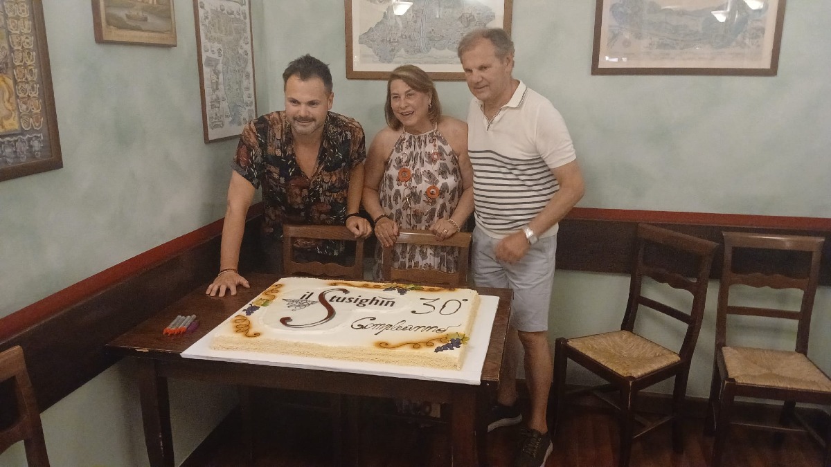 30 ANNI BAR IL STUSIGHIN LATISANA 
