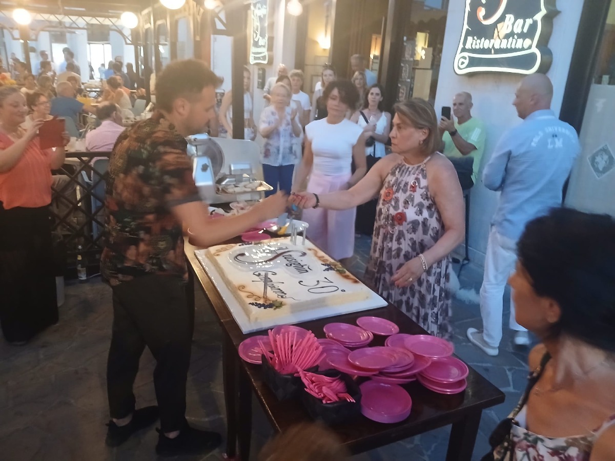 30 ANNI BAR IL STUSIGHIN LATISANA 