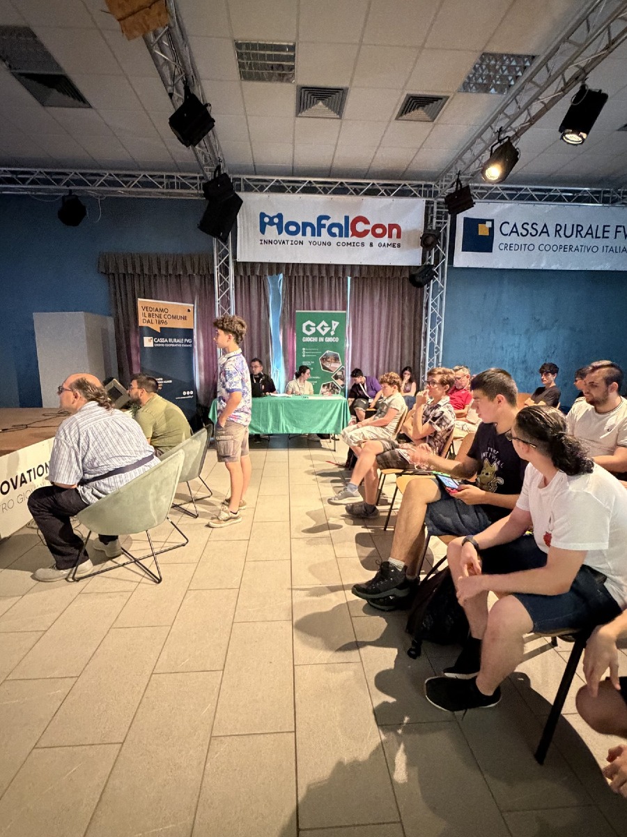 MonfalCon 2026 chiude con 500 presenze: crescono cosplay, giochi e fumetti a Monfalcone