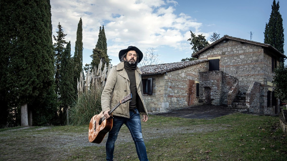 Folkest 2026, il 5 luglio a San Daniele finale del Premio Alberto Cesa con Omar Pedrini - 