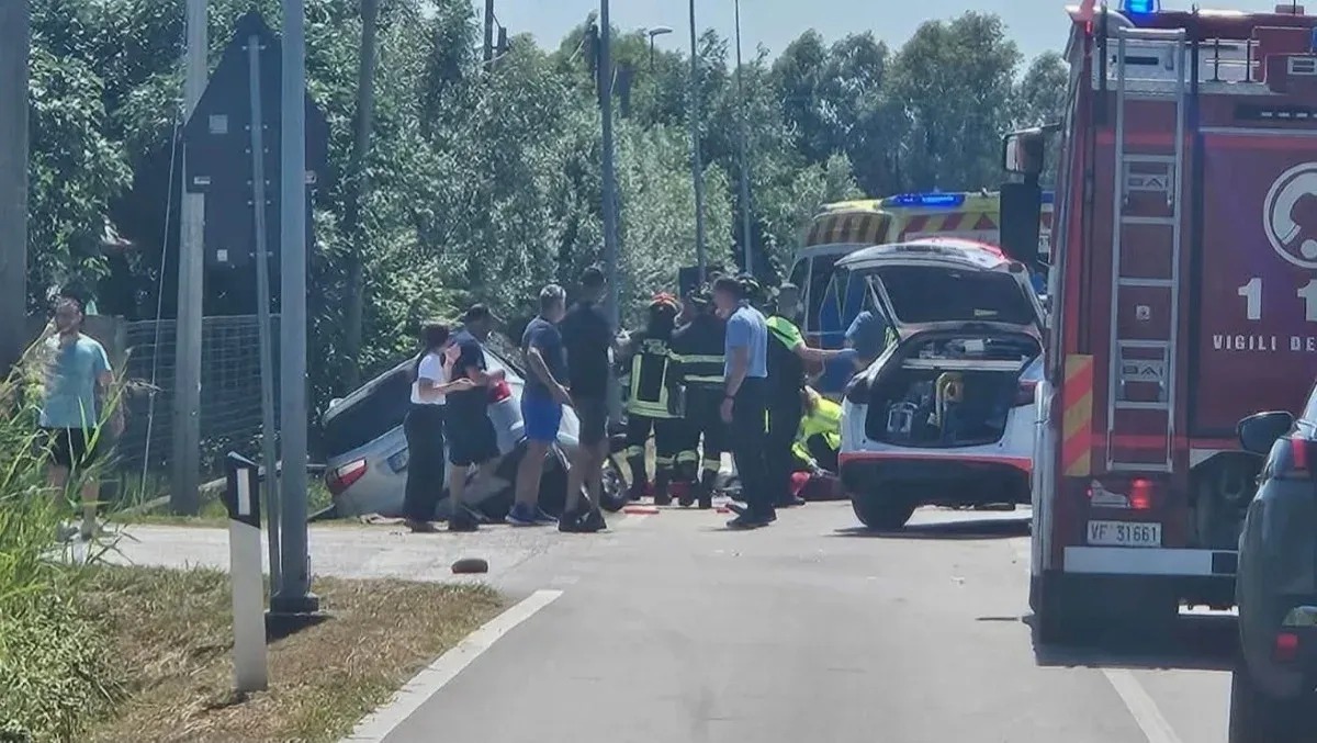 Cordovado, ciclista travolto sulla provinciale: perde la vita un 78enne - Foto di Morgan Trevisan