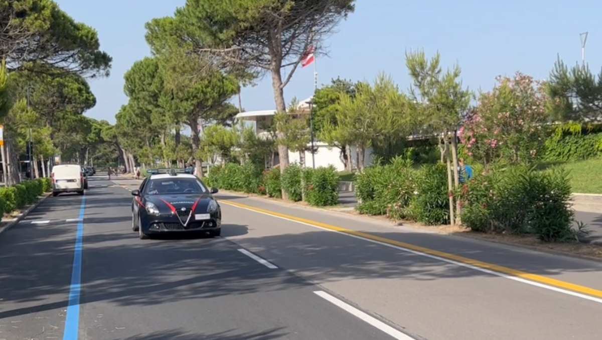 Giovane ruba un SUV a Lignano, ma viene trovato dai Carabinieri a Latisana - 