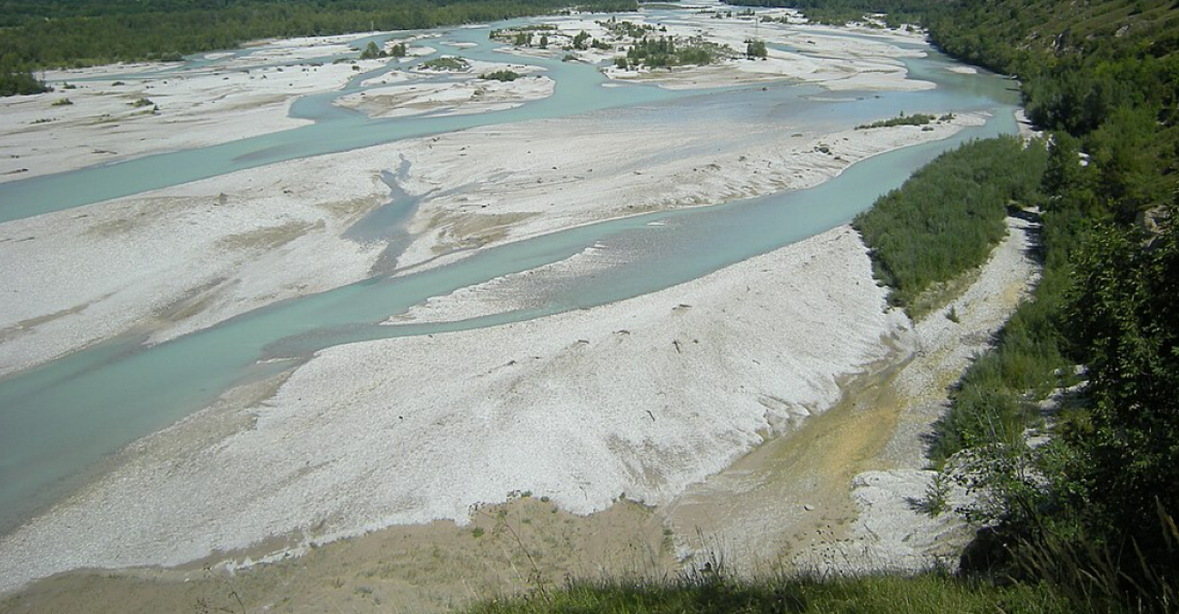Madre e due figlie salvate dal Tagliamento: una bimba gravissima, morto il padre - 