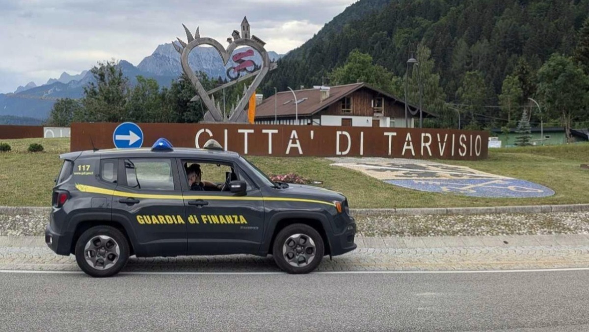 Tarvisio, seconde case dichiarate come abitazioni principali: buco IMU da 160mila euro - 