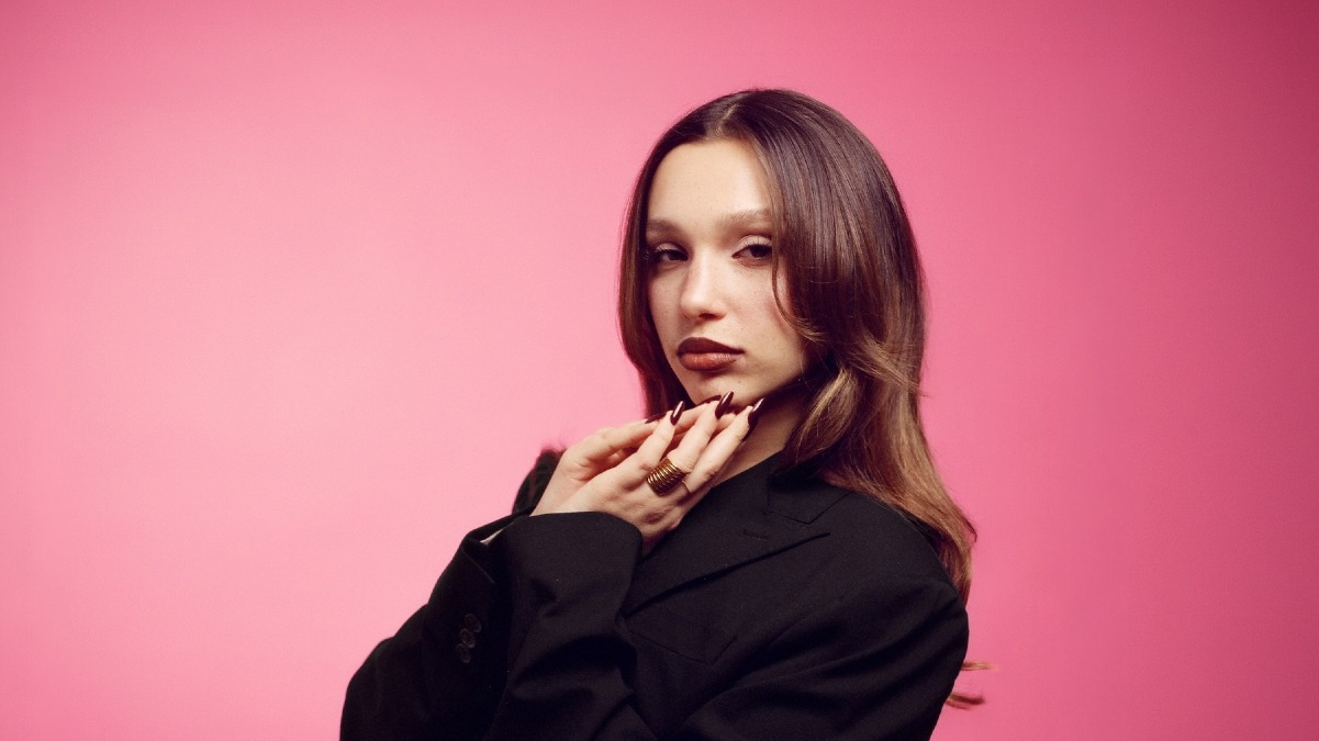 Palmanova Designer Village, Sarah Toscano anticipa al 23 luglio la seconda serata Village Vibes - 