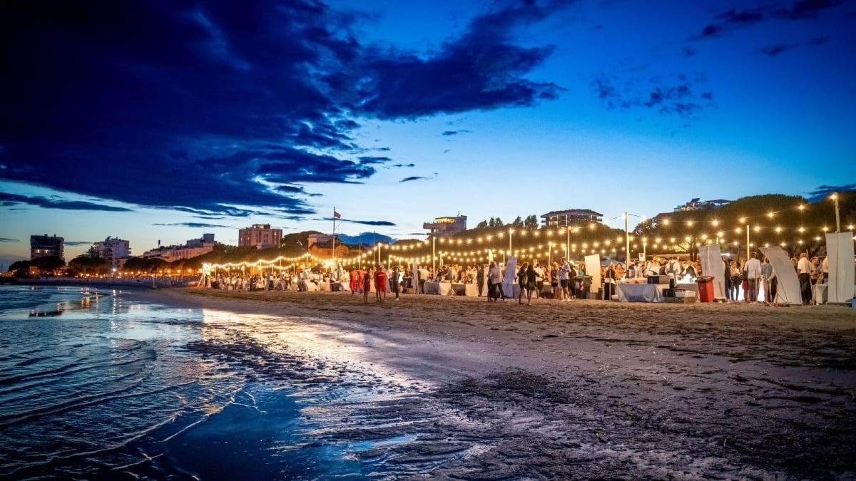 Grado, cena itinerante sul litorale: il 28 luglio torna il percorso gourmet al tramonto - 