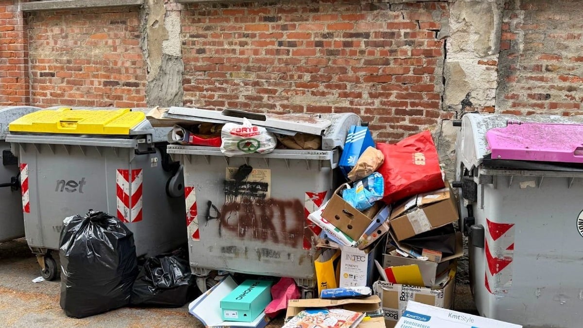 Rifiuti lasciati ai margini della città, Cividale prepara controlli mirati e sanzioni pesanti - 