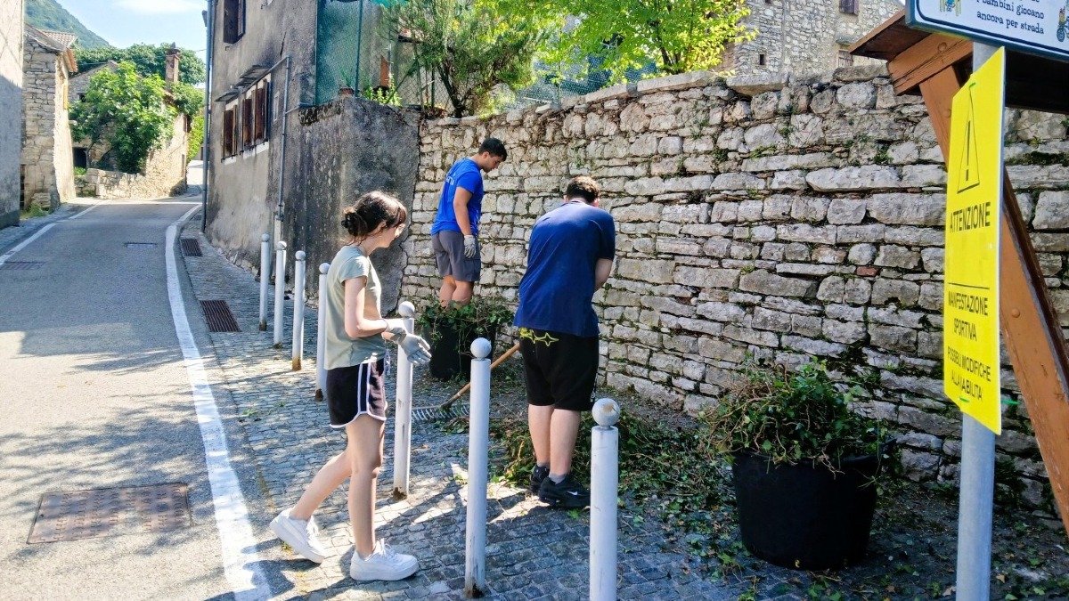 Revine Lago, cinque giorni di lavori utili con i neo diciottenni: voucher ai partecipanti - 