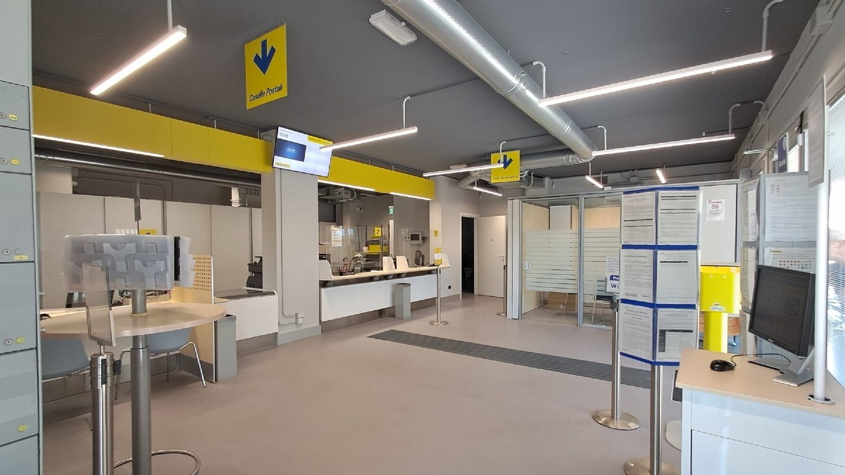Fontanafredda, riapre l’ufficio postale rinnovato con passaporti e servizi INPS - 