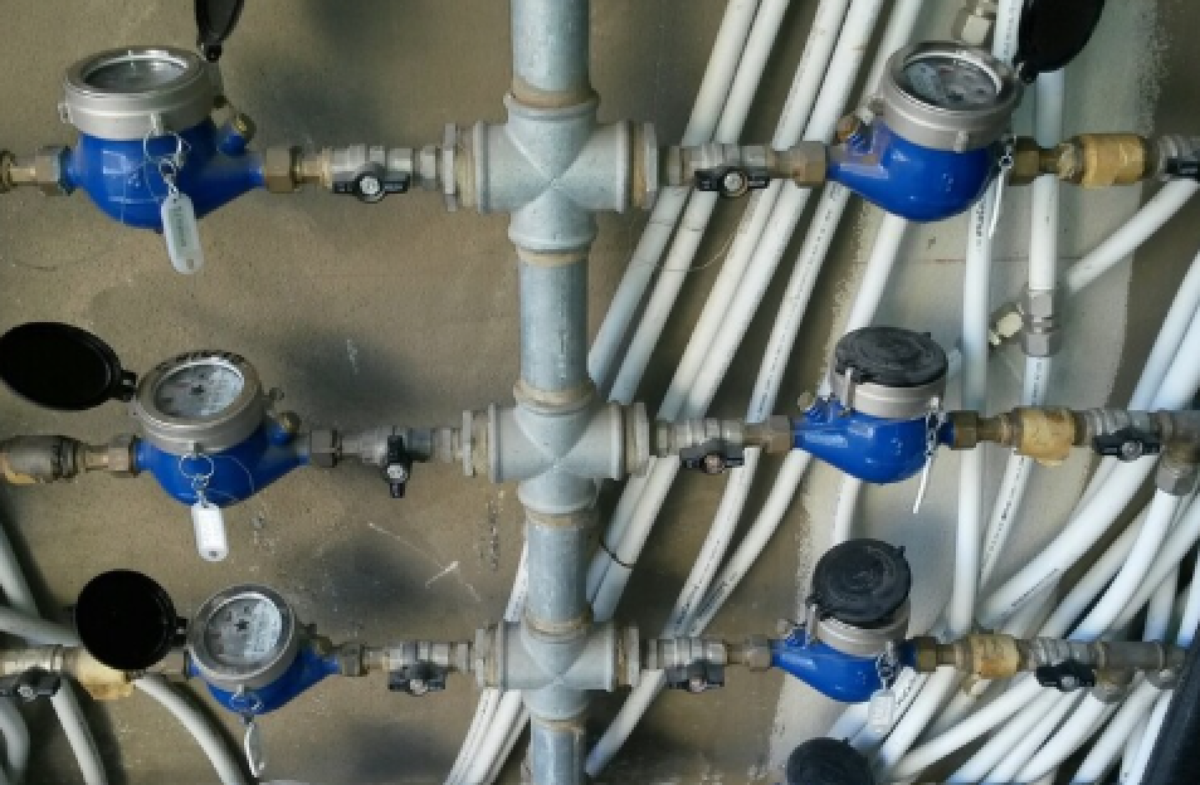Si accorgono troppo tardi della perdita d'acqua: arriva una bolletta da 210mila euro - 