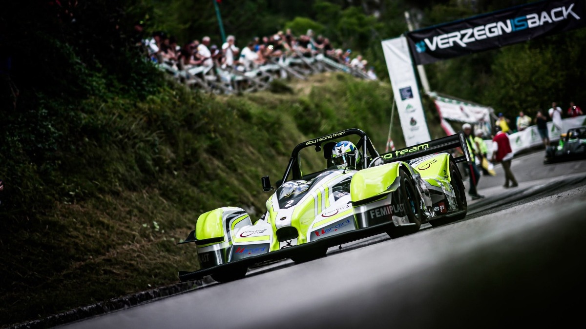 Verzegnis-Sella Chianzutan 2026, Liber e Mossler in pole: domenica gara con 191 piloti - 