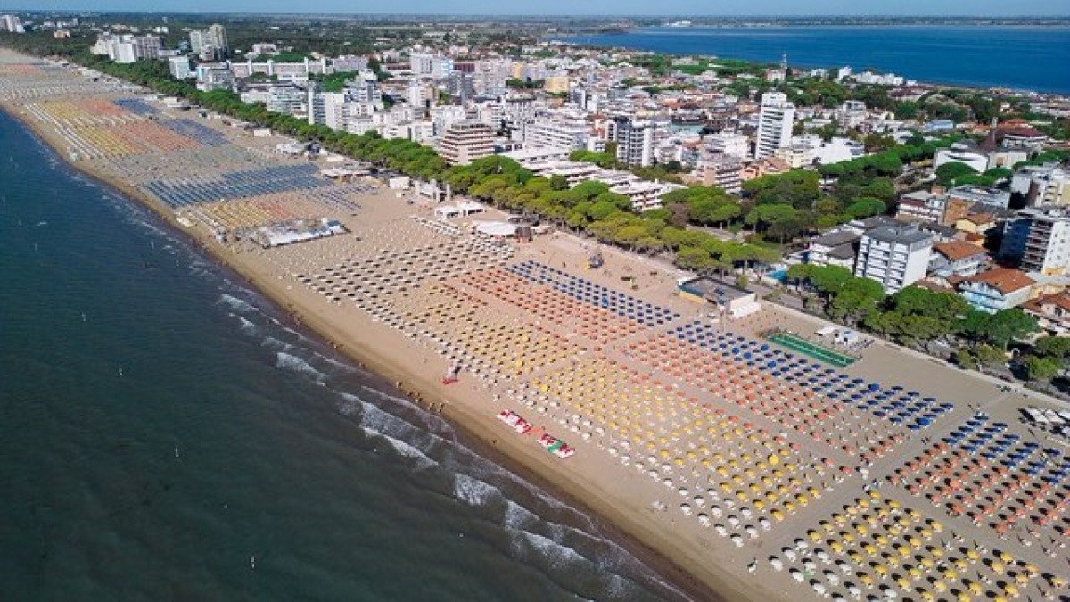 Lignano Sabbiadoro, gli eventi dal 20 al 27 luglio 2026: musica, libri, Holi Run e EYOF2027 - 