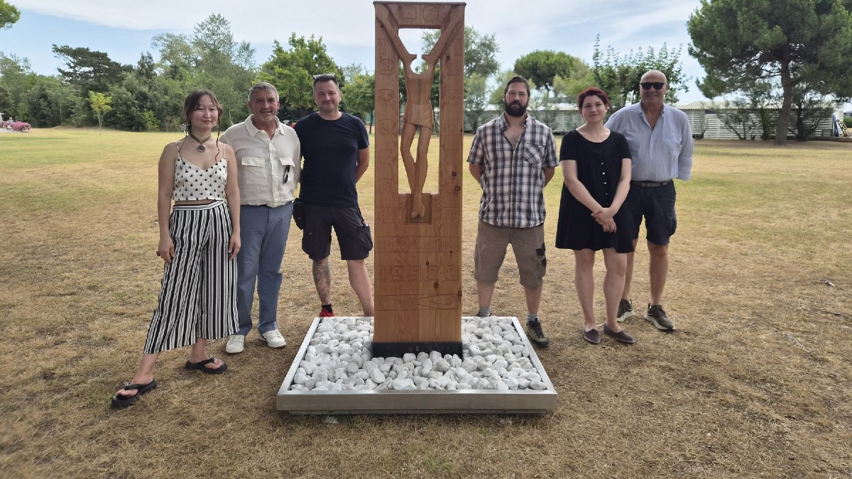 Nasce a Bibione Pineda una galleria nella pineta con 5 nuove sculture - 