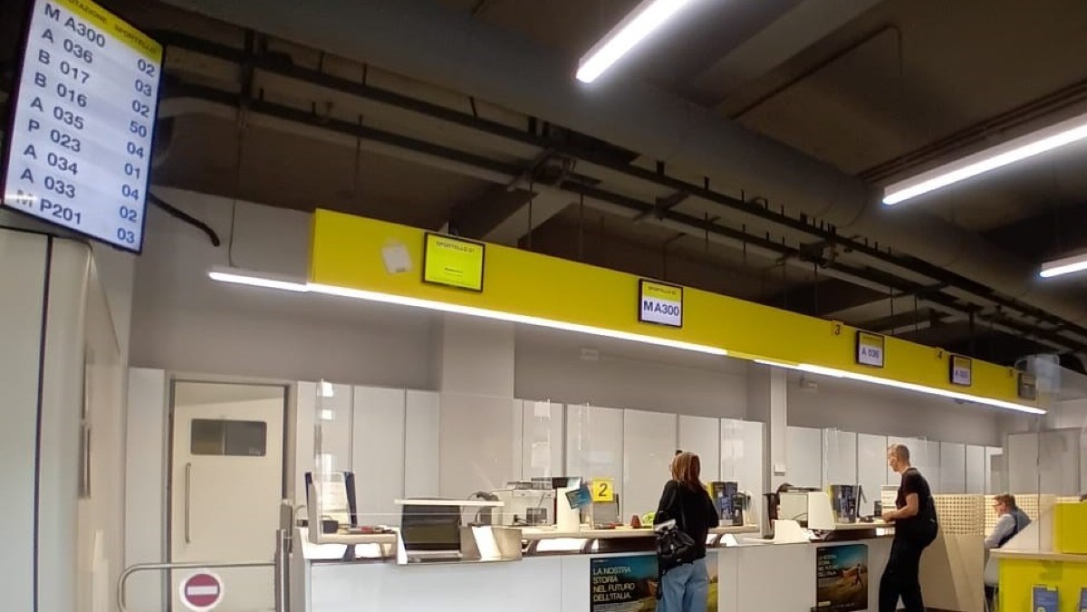 Treviso, 84 uffici postali con Smart Building: consumi elettrici giù del 15% - 