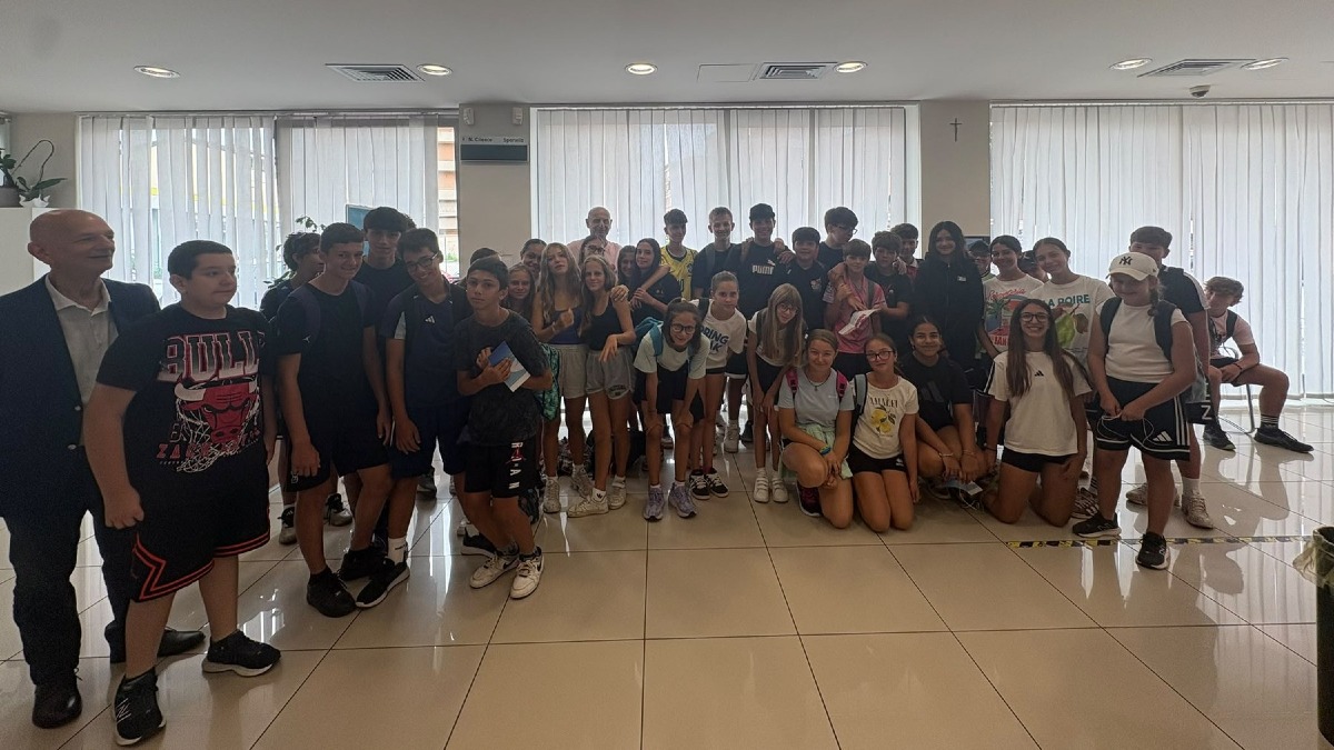 Rovigo, 50 ragazzi del San Bortolo in banca per una lezione su pagamenti digitali e sicurezza - 