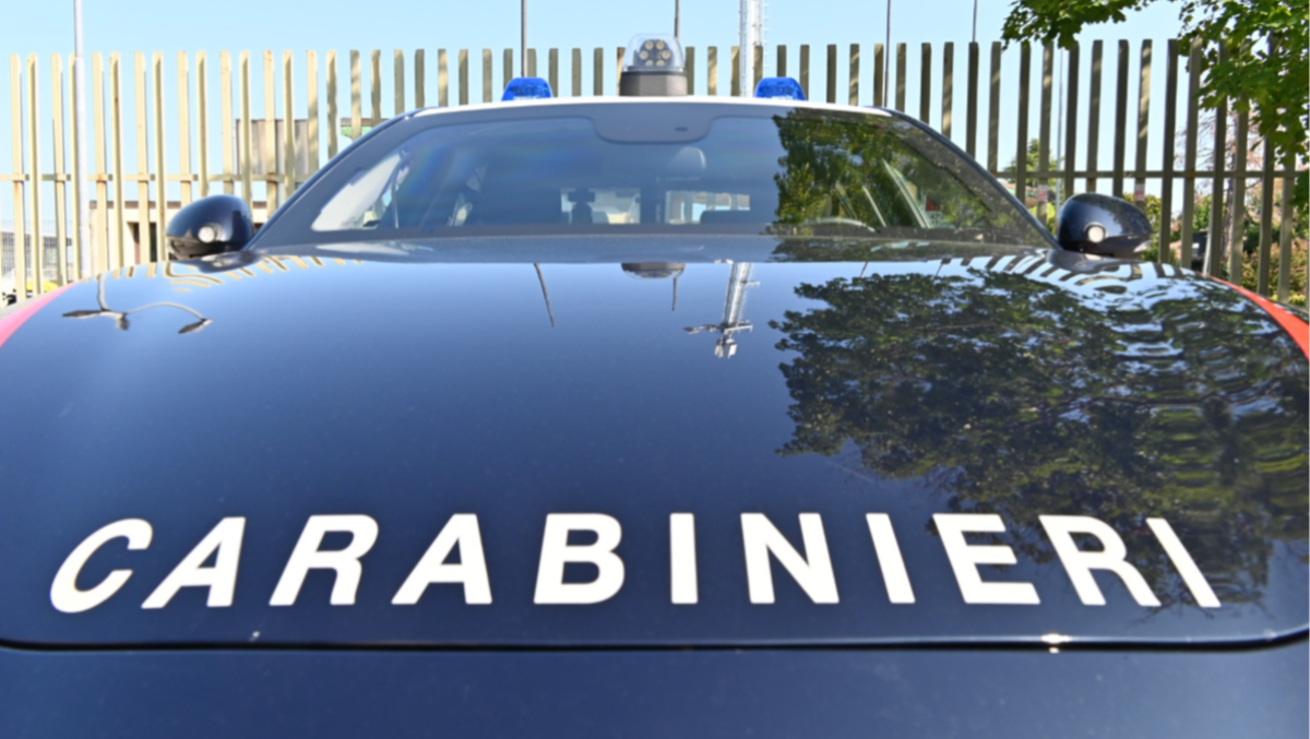 Polizza auto online a prezzo stracciato, poi la scoperta: assicurazione falsa e mezzo sequestrato - 