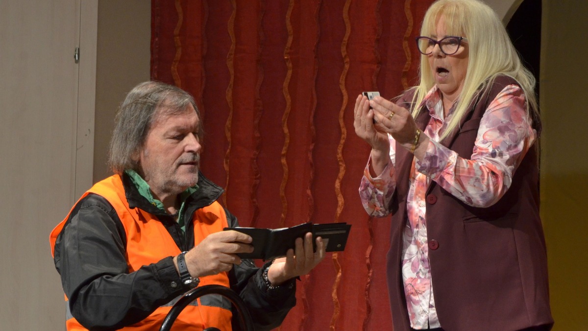 Trieste, al Teatrino Basaglia arriva «Xe più giorni che luganighe»: data, orario e biglietti - 