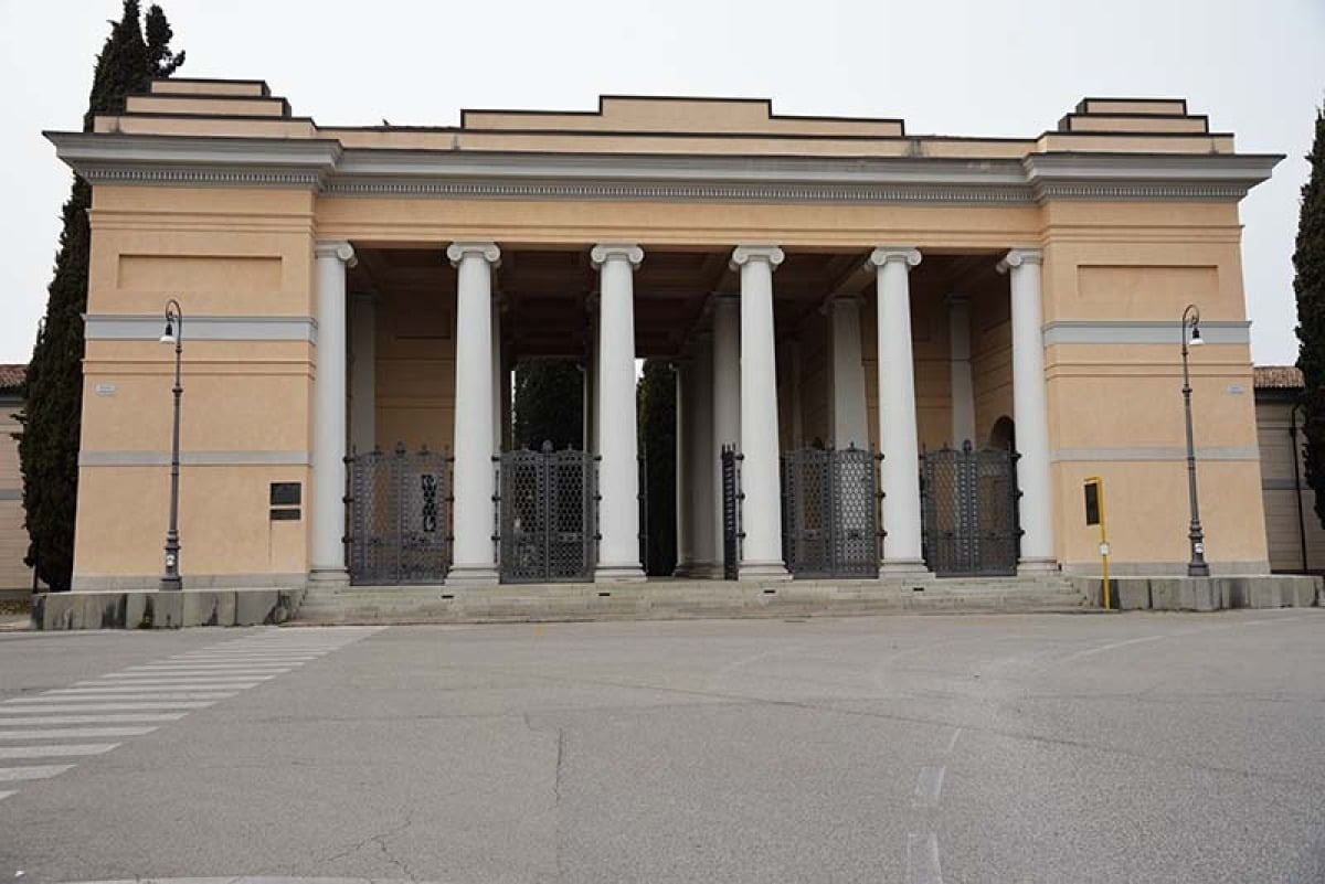 San Vito, il Comune richiama i familiari: in arrivo le operazioni su circa 100 loculi scaduti - 