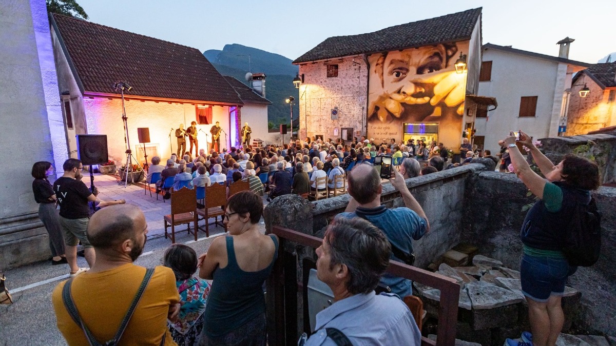 Andreis chiude il Montagna Teatro Festival 2026 con Fabio Troiano e l’omaggio a Tavan - 