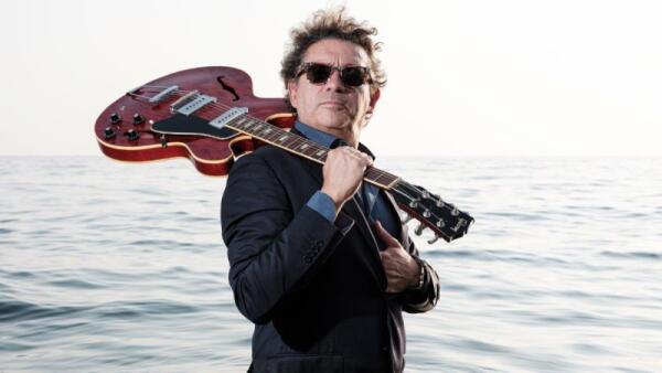 Capriva del Friuli, concerto benefico a Villa Russiz con Mike Sponza il 24 luglio
