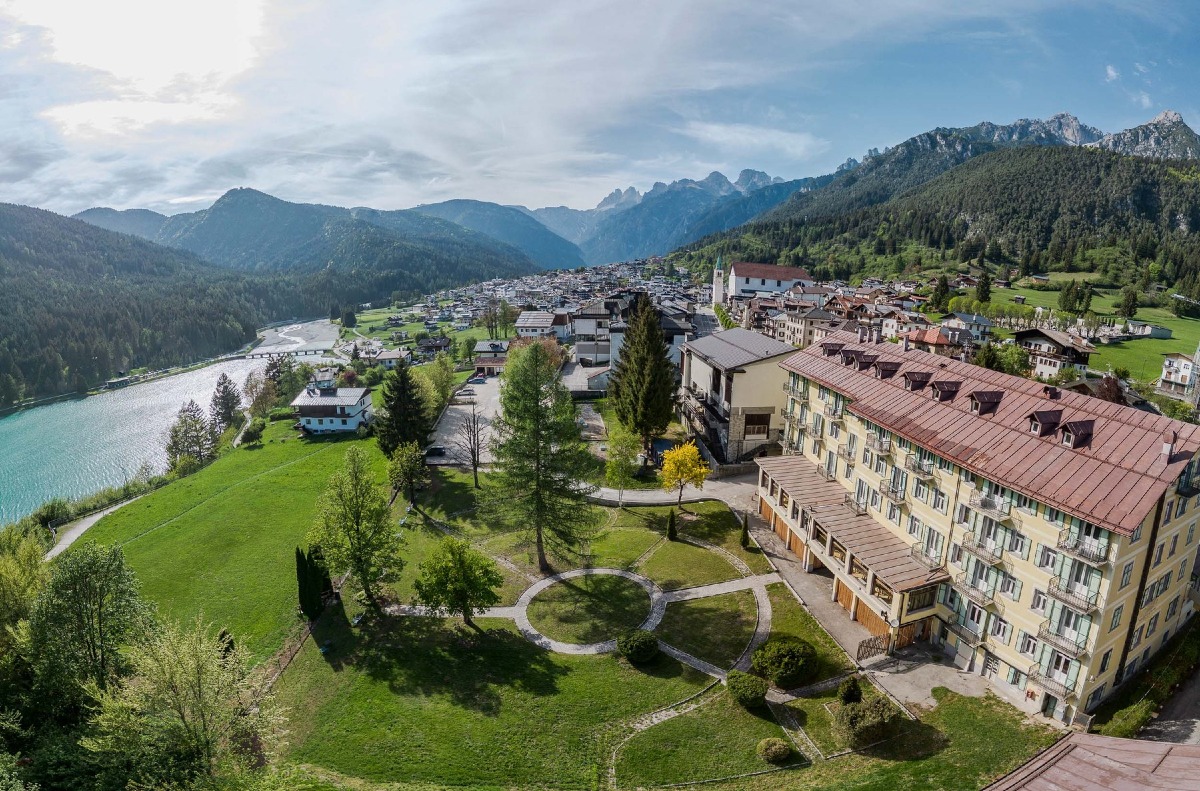 Hotel Auronzo riapre sotto Melià: restyling da 2 milioni ad Auronzo di Cadore