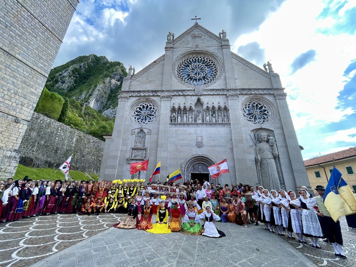 Dal 9 luglio al 30 agosto il Friuli Venezia Giulia ospita 5 festival del folclore da 20