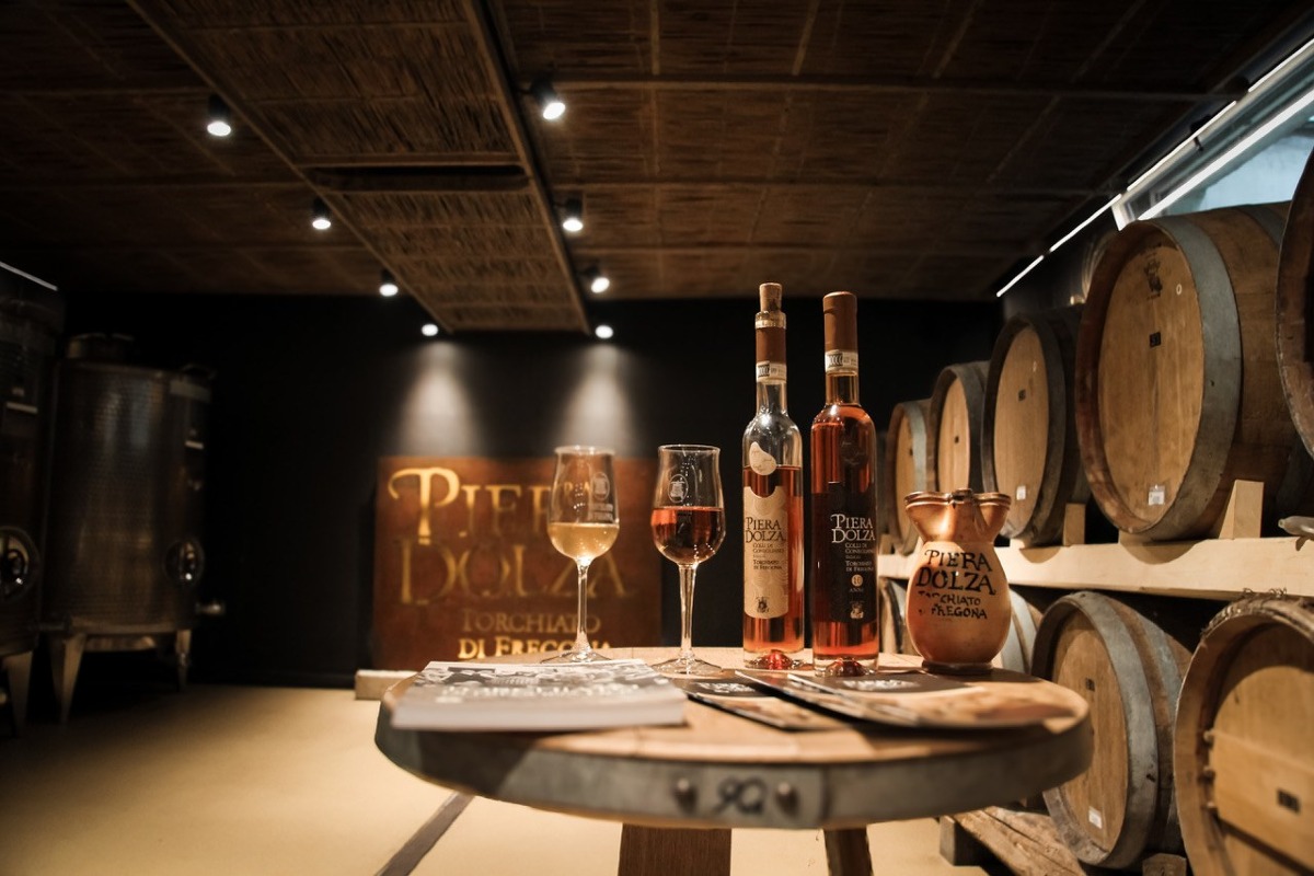 Le Notti del Vino arriva alle Grotte del Caglieron: degustazioni e osservazione del cielo