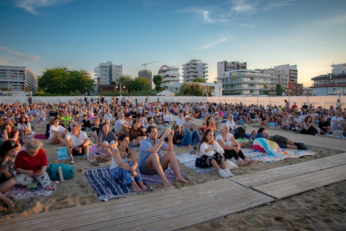 Jesolo, il festival Aqua chiude con 8mila presenze e guarda già al 2027