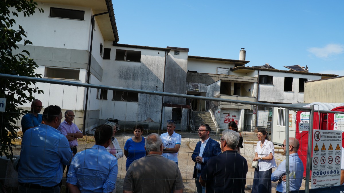 SCUOLA MEDIA CAMPOFORMIDO 